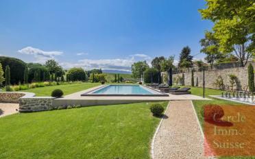 Château 18 pièces - image - 9