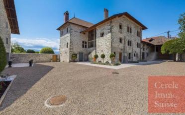 Château 18 pièces - image - 4
