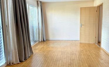 Office - image - 6