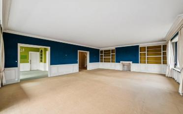 Apartment 9 rooms - image - 2