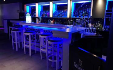 Immeuble mixte - image - 11