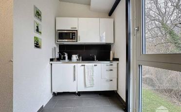 Office - image - 4