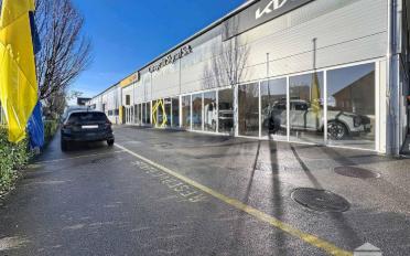 Commercial - image - 2