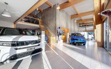 Commercial - image - 3