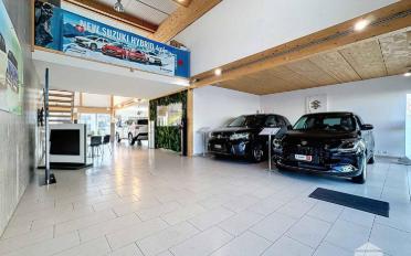 Commercial - image - 6