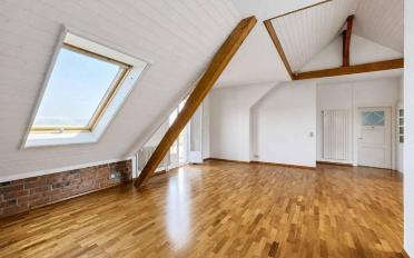 Dachwohnung 3 Zimmer - image - 4