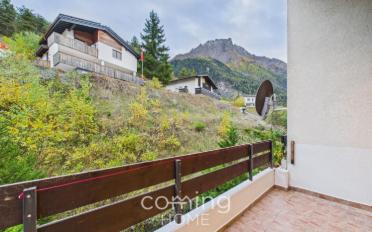 Dernier étage 2.5 pièces - image - 3