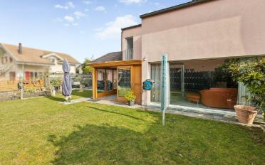 Bifamiliar house 5.5 rooms - image - 1