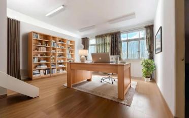 Office - image - 4