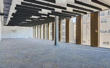 Office - image - 4