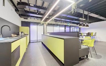 Office - image - 5