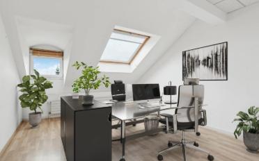 Bureau - image - 1