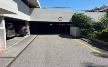 Single garage - image - 2
