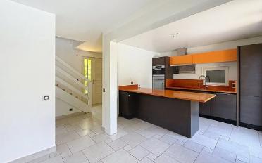 Villa 5 rooms - image - 4