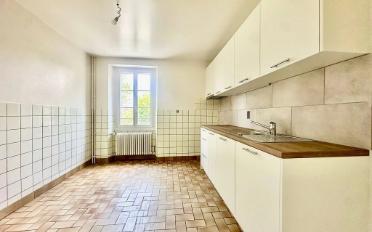 Apartment 4 rooms - image - 2