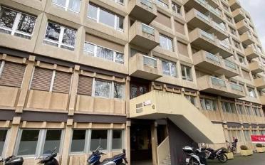 Apartment 4 rooms - image - 1