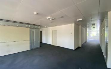 Bureau - image - 11