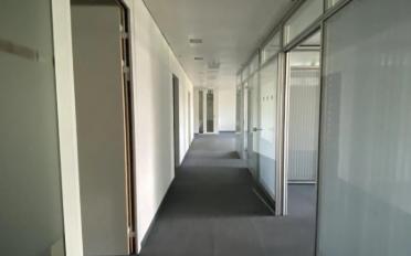 Bureau - image - 13