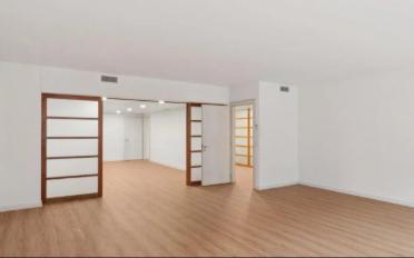 Bureau - image - 3