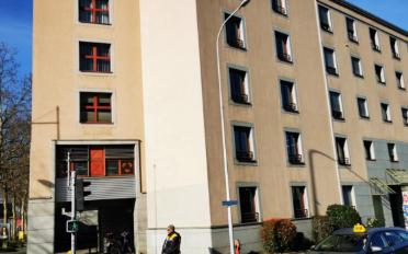 offener Parkplatz - image - 3
