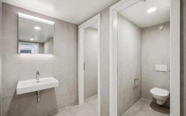 Office - image - 12