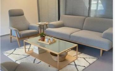 Office - image - 1