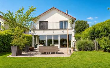 Villa 5.5 Zimmer - image - 1