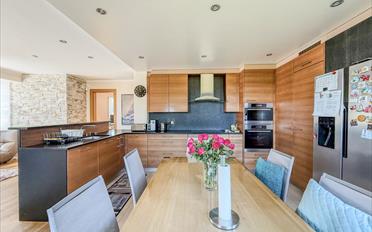 Maison 7.5 pièces - image - 3