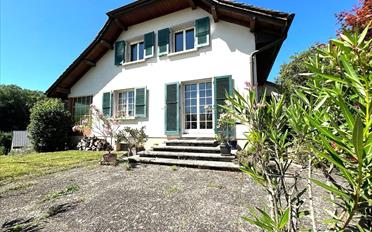 Maison 6.5 pièces - image - 2