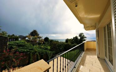 Einfamilienhaus 7.5 Zimmer - image - 3