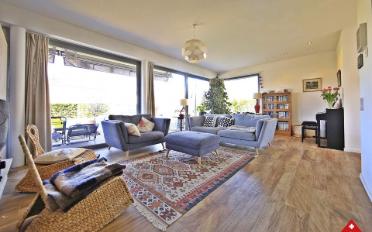 Reihenfamilienhaus 6.5 Zimmer - image - 6