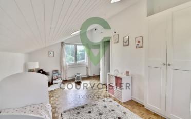 Maison 9 pièces - image - 8