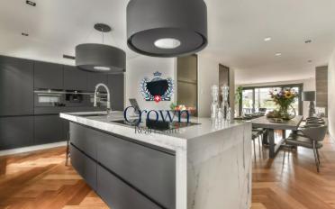 Maison 8 pièces - image - 1