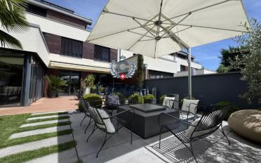Einfamilienhaus 10 Zimmer - image - 1