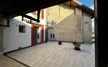 Mixed use property - image - 3