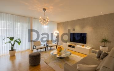 Apartment 5 rooms - image - 2