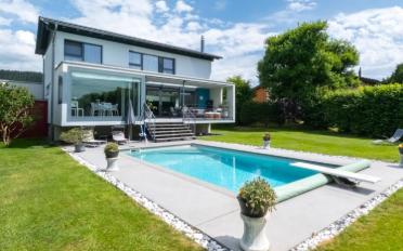 Villa 6.5 Zimmer - image - 1