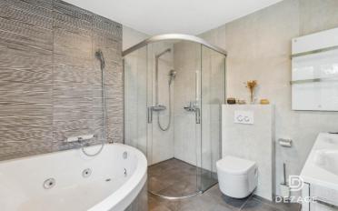 Einfamilienhaus 8.5 Zimmer - image - 13