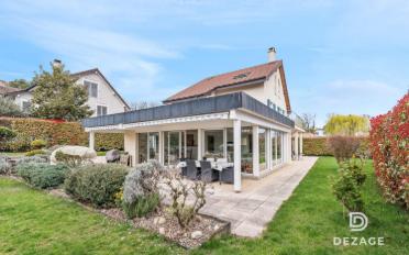 Einfamilienhaus 10.5 Zimmer - image - 1