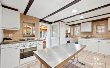 Single house 15 rooms - image - 7