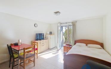 Studio 1 room - image - 2