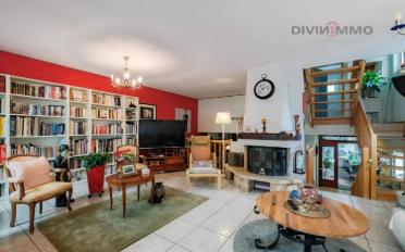 Einfamilienhaus 6.5 Zimmer - image - 1