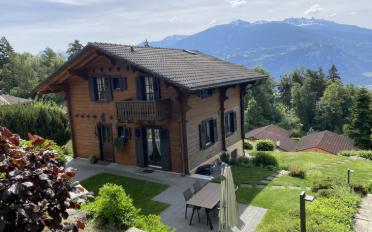 Chalet 5.5 rooms - image - 1