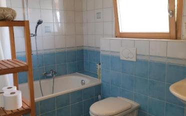 Chalet 5.5 rooms - image - 10