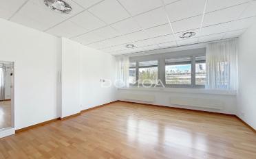 Apartment 7.5 rooms - image - 2