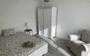 Furnished flat 4 rooms - image - 5