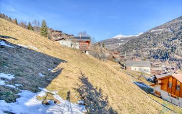 Building land - image - 3