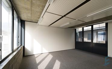 Office - image - 11