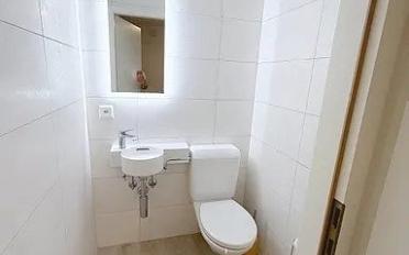 Apartment 4 rooms - image - 9