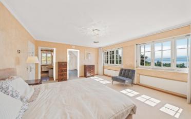 Einfamilienhaus 9.5 Zimmer - image - 8